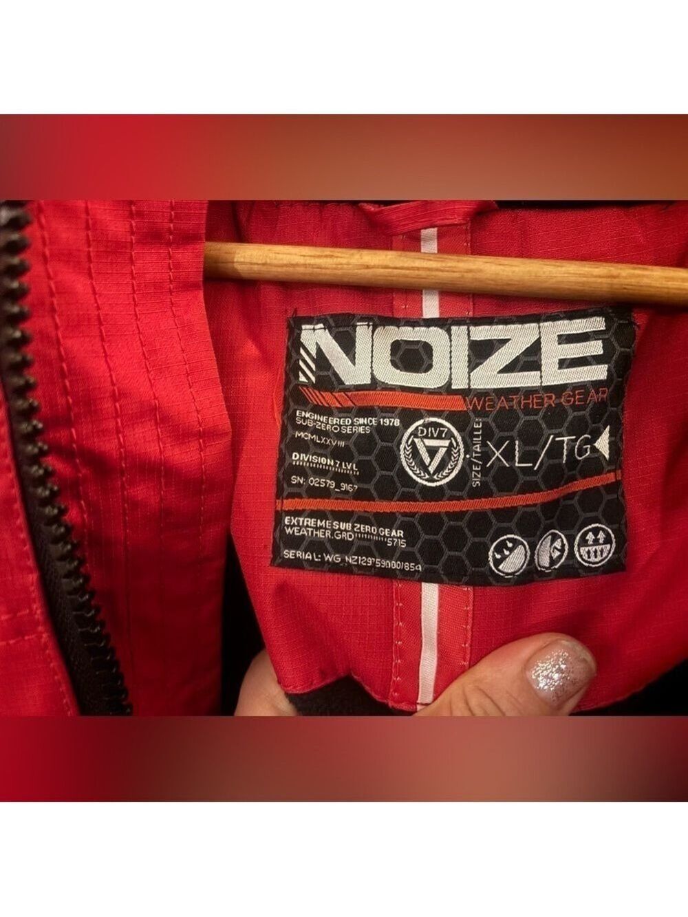 NOIZE Red Unisex Weather Guard Vegan Canadian🇨🇦 Winter Coat M-XL Ptp26in L32in - Picture 14 of 16